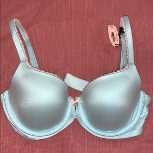 Victoria’s Secret Blue Bra